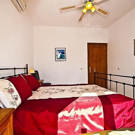 Casa 106, Montana Roja, Villa